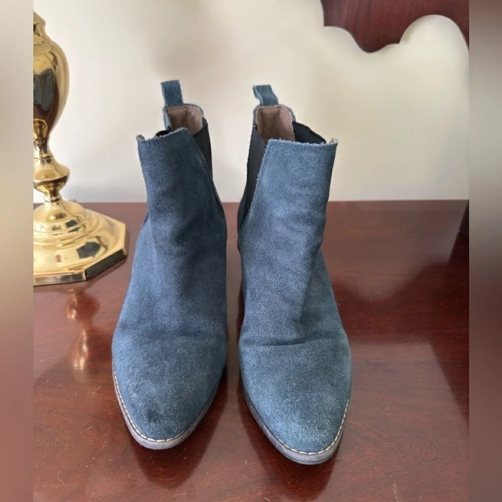 White Mountain‎ Women's Suede Leather Hammond Ankle Bootie Blue Size 9